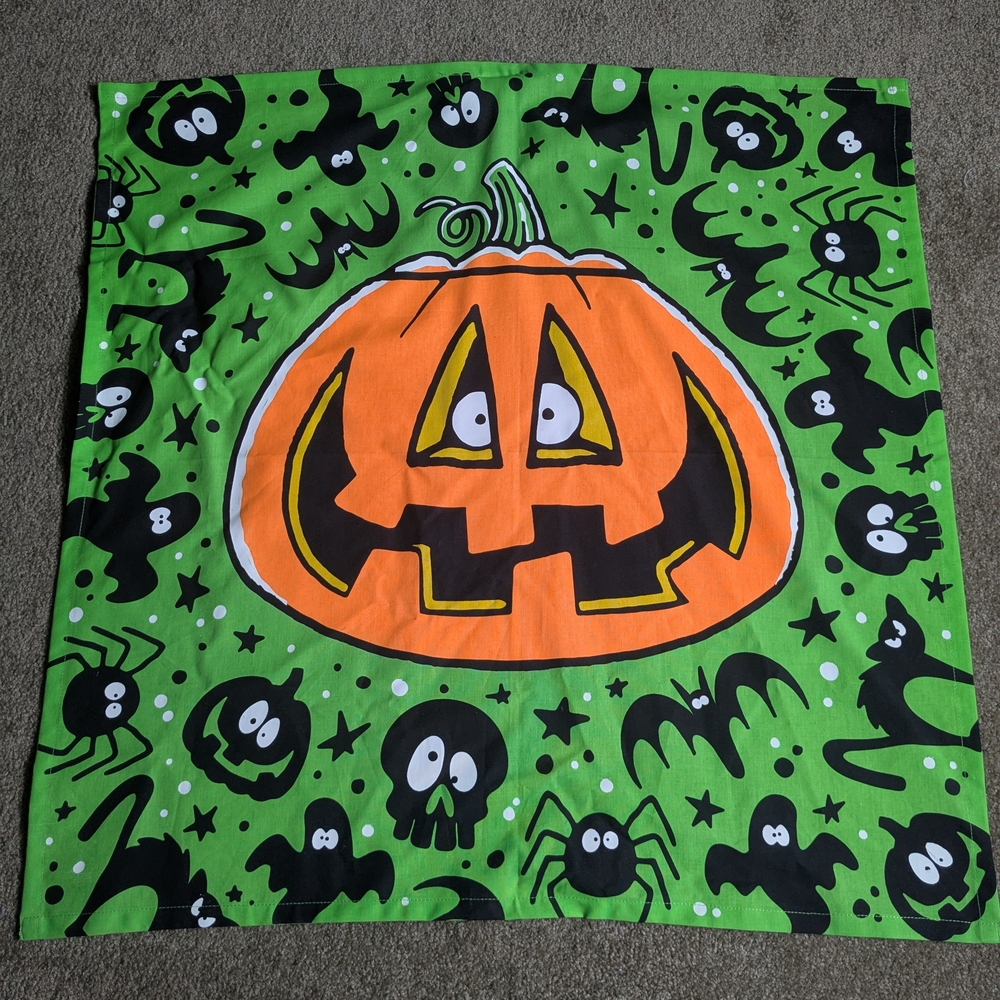 Lush Trick Or Treat Knot Wrap